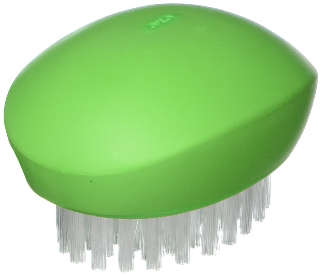 OXO OXO Good Grips Vegetable Brush - Black & Green | Efficient Cleaning Tool for Fresh Produce