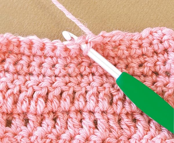 Shop Clover 43-321 Amule Key Needles Set - Vibrant Colors for All Your Crafting Needs! - Image 4