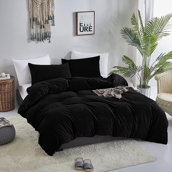 Luxlovery Black Velvet King Comforter Set Plush Fluffy Bedding Minimalist Dark Color Modern Winter Warm Flannel Quilt for King Bed - Image 6