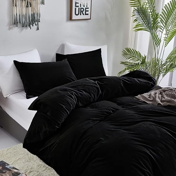 Luxlovery Black Velvet King Comforter Set Plush Fluffy Bedding Minimalist Dark Color Modern Winter Warm Flannel Quilt for King Bed - Image 7