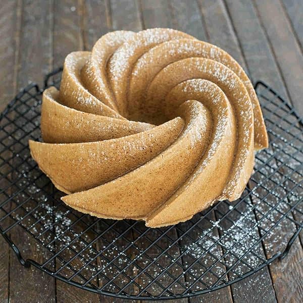 Nordic Ware Heritage Bundt Pan - Gold Finish for Perfect Cakes | Durable & Stylish Bakeware - Image 3