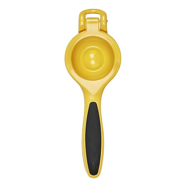 OXO Good Grips Citrus Squeezer Review: Best Yellow/Black Juicer for Effortless Citrus Extraction