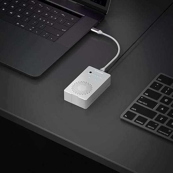 Buy SABRENT Tool-Free USB Type C Dual Docking Station for PCIe NVMe SSDs - Offline Cloning Function (EC-SSD2) - Image 7