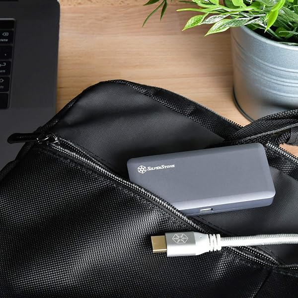 SilverStone Technology USB 3.1 Type C Hub with HDMI and 3 USB 3.1 Type A Ports for Fast Data Transfer and Connectivity - Image 8