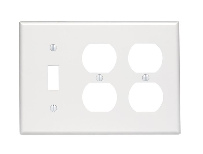 Leviton 88047 WH WP 3G 1TGL 2DUP: Standard Size Wall Plate for Easy Installation