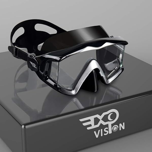 Adult Pano 3 Window Scuba Diving Mask - Anti-Fog, No Leakage, Tempered Glass Snorkel Gear for Snorkeling & Freediving (Black)