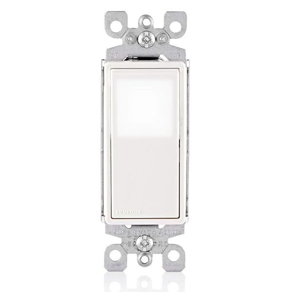 Leviton L5613-2W 15 Amp Decora LED Illuminated 3-Way Light Switch - White