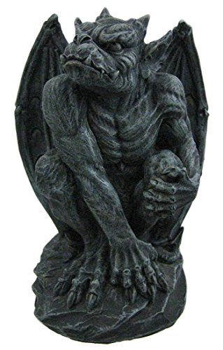Poised Protector: Winged Gargoyle Statue - Guardian of Your Home & Garden