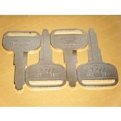 Isuzu Diesel Truck Key Blanks FSR NPR NRR NQR Set of 4 High Quality Replacement Keys