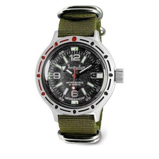 Vostok |Classic Amphibian Automatic Self-Winding Russian Diver Wrist Watch | WR 200 m |Fashion | Business | Casual Men&amp;#039;s Watches | Model 420640 Green Strap